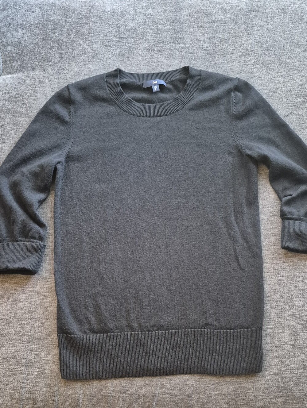 Gap Black Crewneck Cotton Sweater Sz S Minimalist Capsule Wardrobe Classic Prep